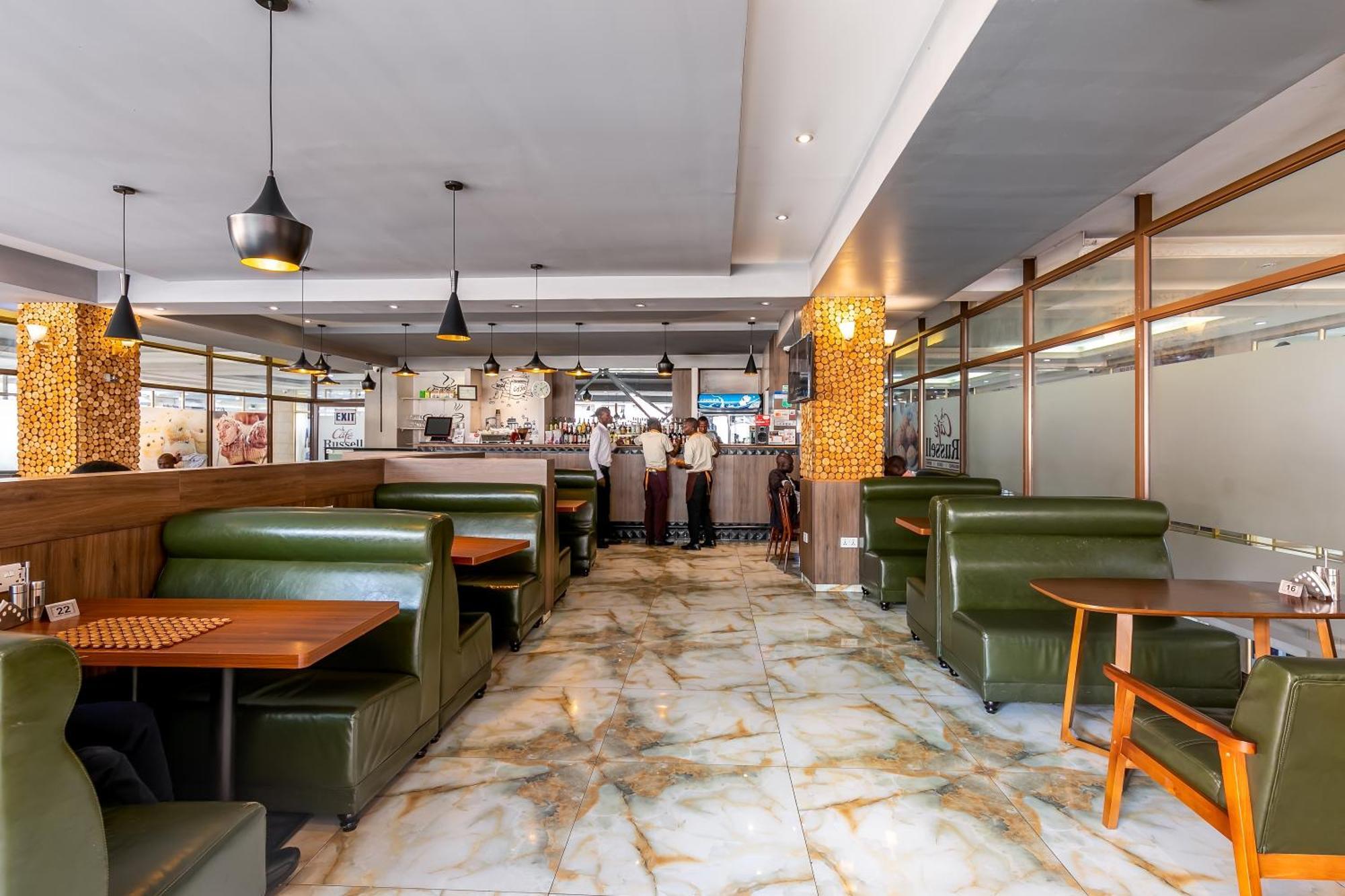 Russell Hotel Kampala Ngoại thất bức ảnh