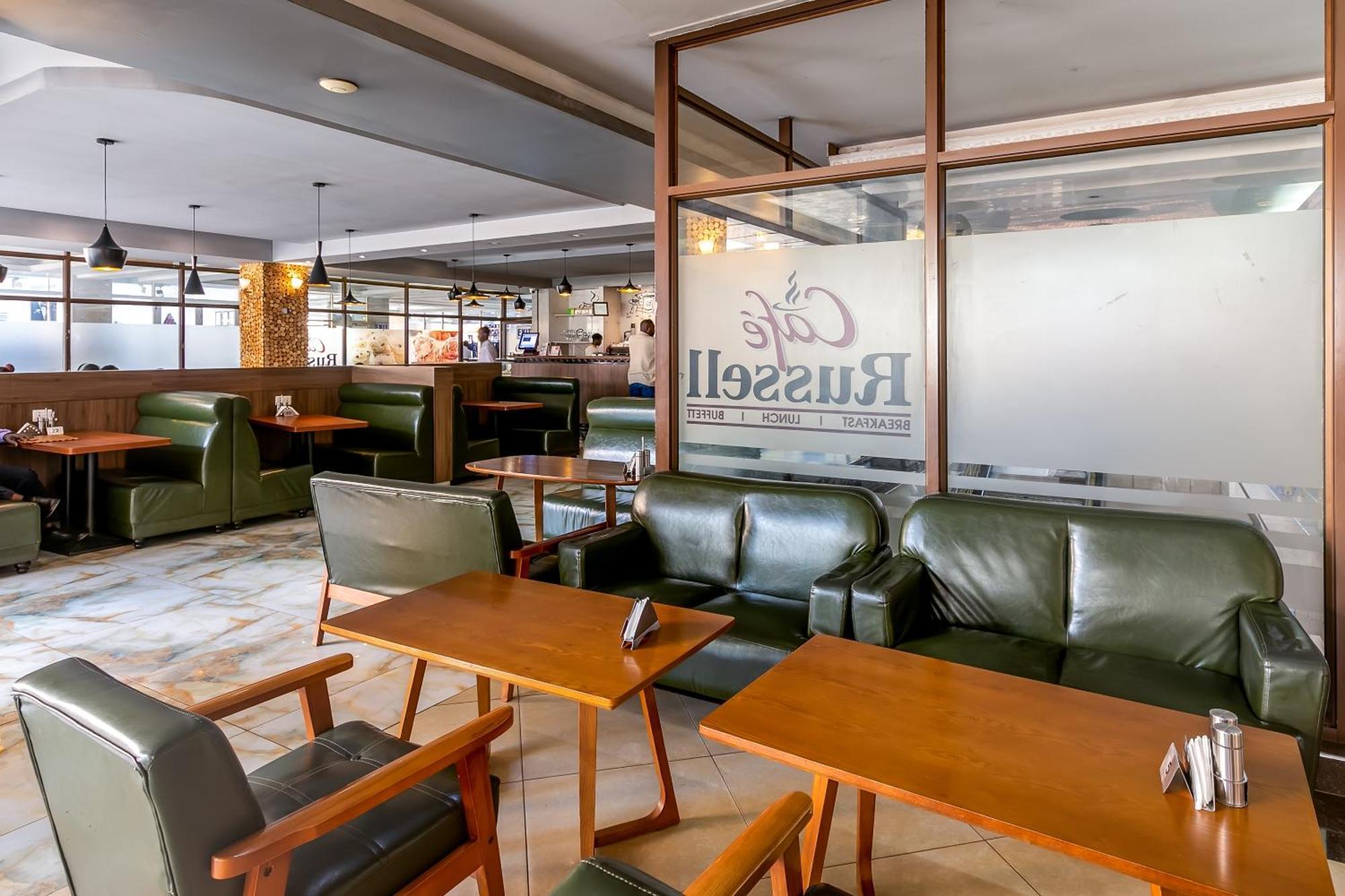 Russell Hotel Kampala Ngoại thất bức ảnh